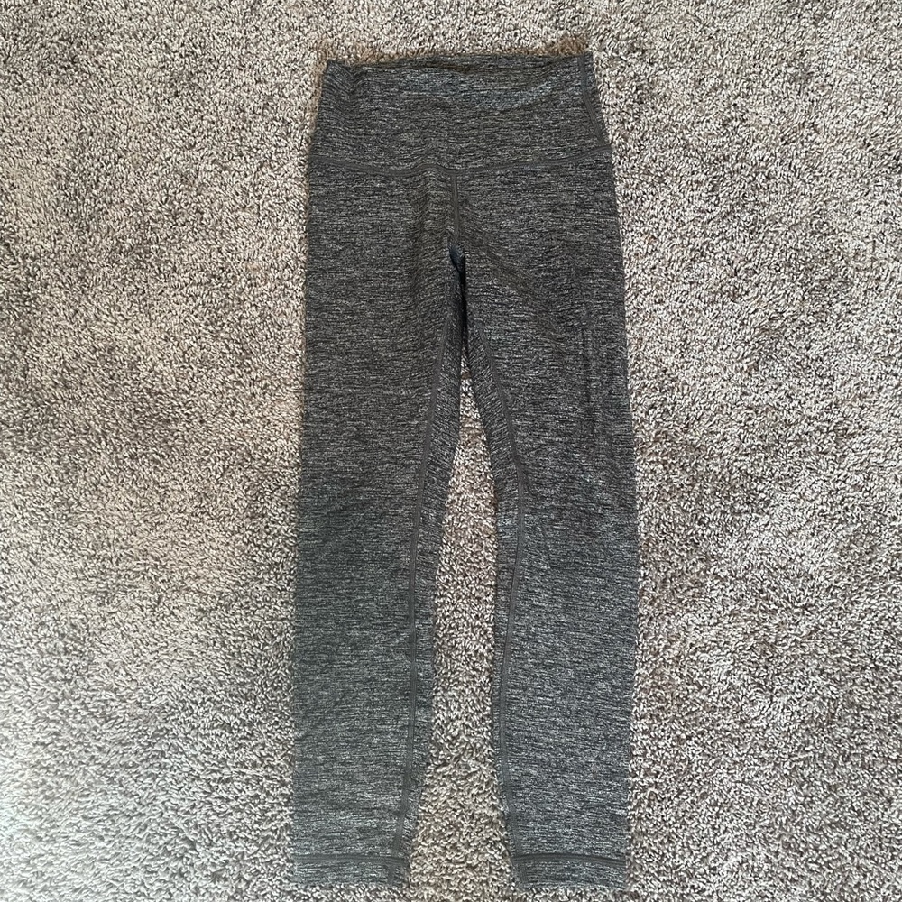 Lululemon wunder under heathered grey